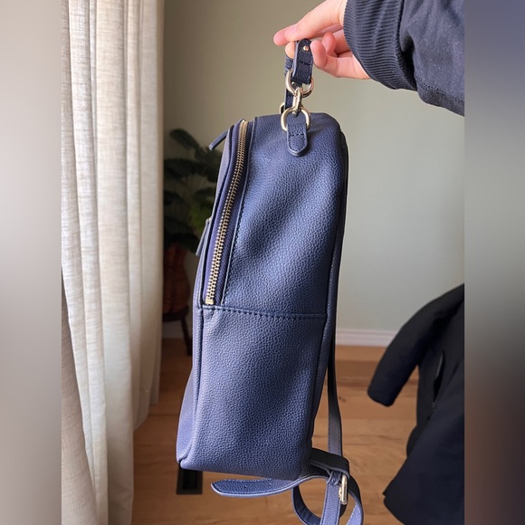 Tommy Hilfiger mini backpack - Picture 2 of 5